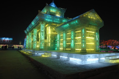 ice and snow sculptures