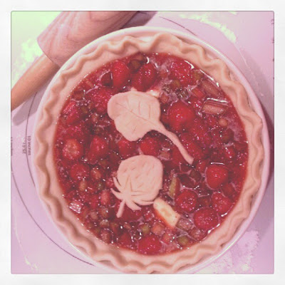 Strawberry Rhubarb Pie ready for the oven
