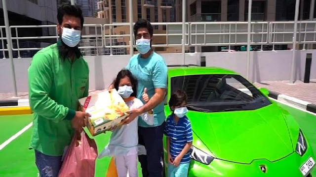 Delivers Mangoes in Lamborghini,Lamborghini