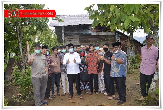 Program "SEMATA" Wako Padang Hendri Septa Bantu Bedah Rumah Warga Tak Layak Huni 