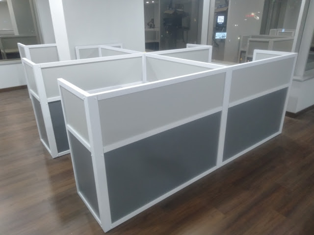 Tata Letak Deretan Workstation Kubikel di Ruangan Kantor
