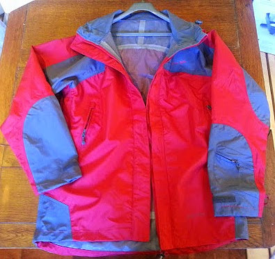 Trespass Rain Jacket Review - Kangchen Ladies Waterproof and Windproof  Jacket