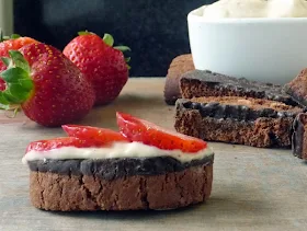 Strawberry Dessert Bruschetta | by Life Tastes Good | Are you looking for an easy snack to make for Valentines's Day? Or anytime really? I was playing around with some ideas in the kitchen yesterday and, with Don's help, I made this delicious little dessert treat that is big on flavor and super easy to make!