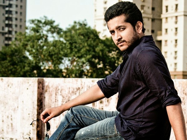 Parambrata Chatterjee Biography, Wiki, Dob, Height, Weight, Native Place, Family, Filmography and More