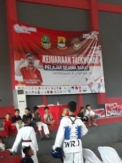 Achmad A'la Derajat Raih Emas Dalam Kejuaraan Taekwondo Gebyar Olahraga Pelajar Se Jawa Barat