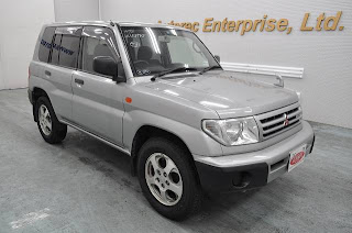 2000 Mitsubishi Pajero io 4WD to Zimbabwe