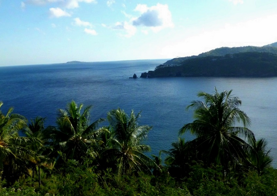 Pemandangan Pantai Indah Mempesona