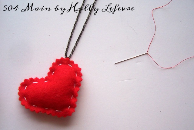 Anyone can sew this simple necklace