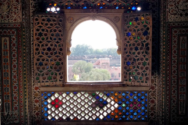Stained glass windows, Gaj Mandir