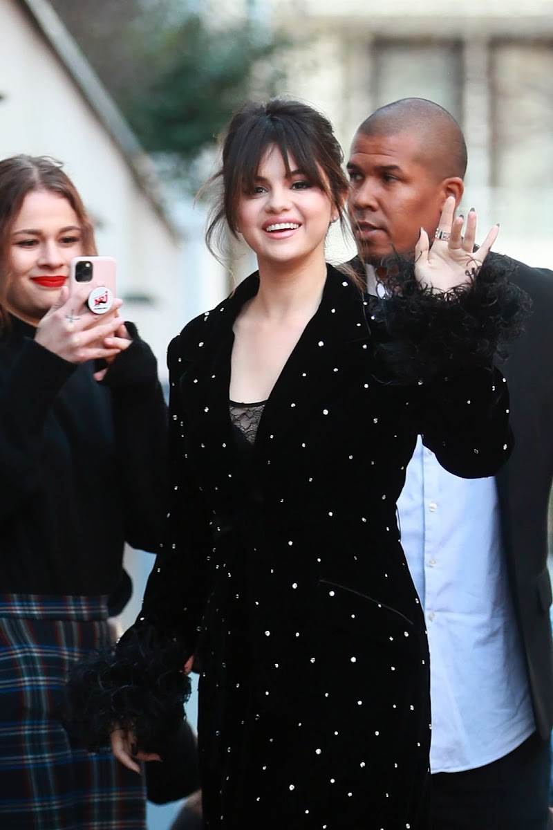 Selena Gomez Leaves Ritz Hotel in Paris 13 Dec-2019