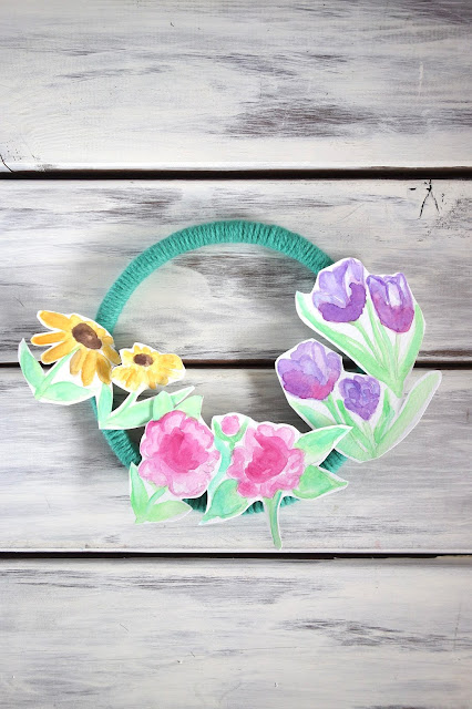 how to recycle oatmeal lids and containers, Quaker Oats, crafts using Quaker Oats container, handmade wreath, yarn wreath, crochet wreath, crochet flowers and leaves, flower wreath, watercolor flowers, wreath tutorial, wreath DIY, yarn crafts, blah to TADA