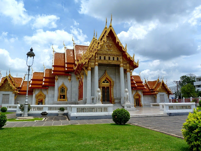 templo de mármol - visita imprescindible en Bangkok