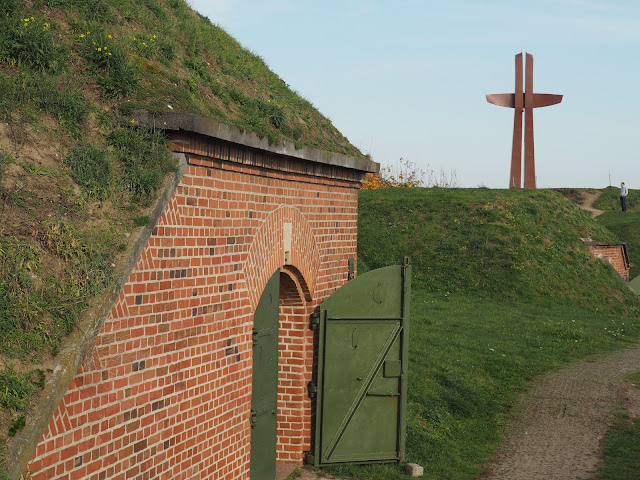 Hill fort and Millennium Cross on Gora Gradowa, Gdansk