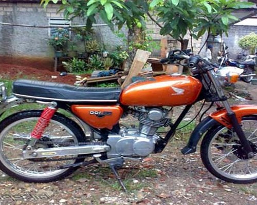 88 Gambar modifikasi motor cb 100 150 chopper klasik ala 