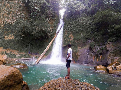 [http://FindWisata.blogspot.com] Lokasi Pemandian Air Terjun Tongkat