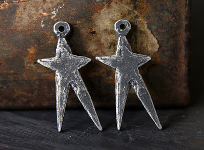 Rustic star charms from Inviciti.