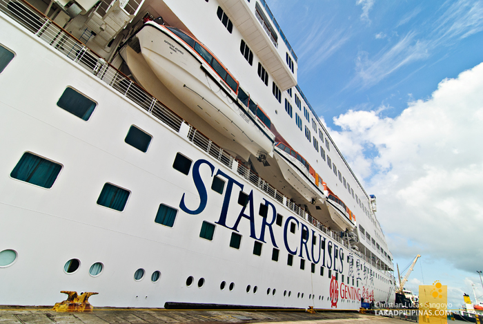 Star Cruises Superstar Aquarius Cruise Ship