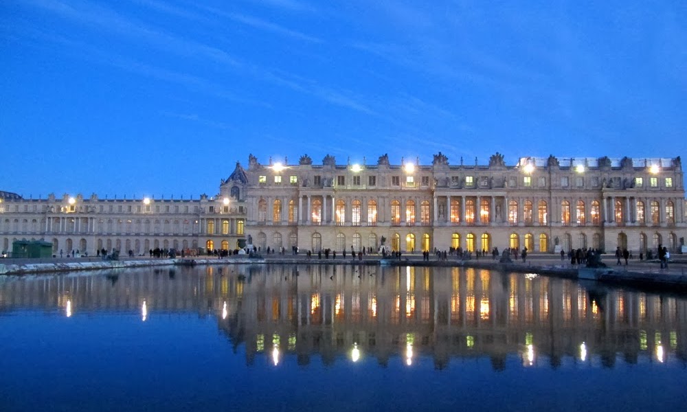 VERSAILLES