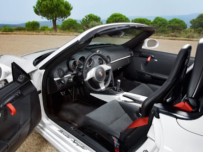 2011 Porsche Boxster Spyder Interior