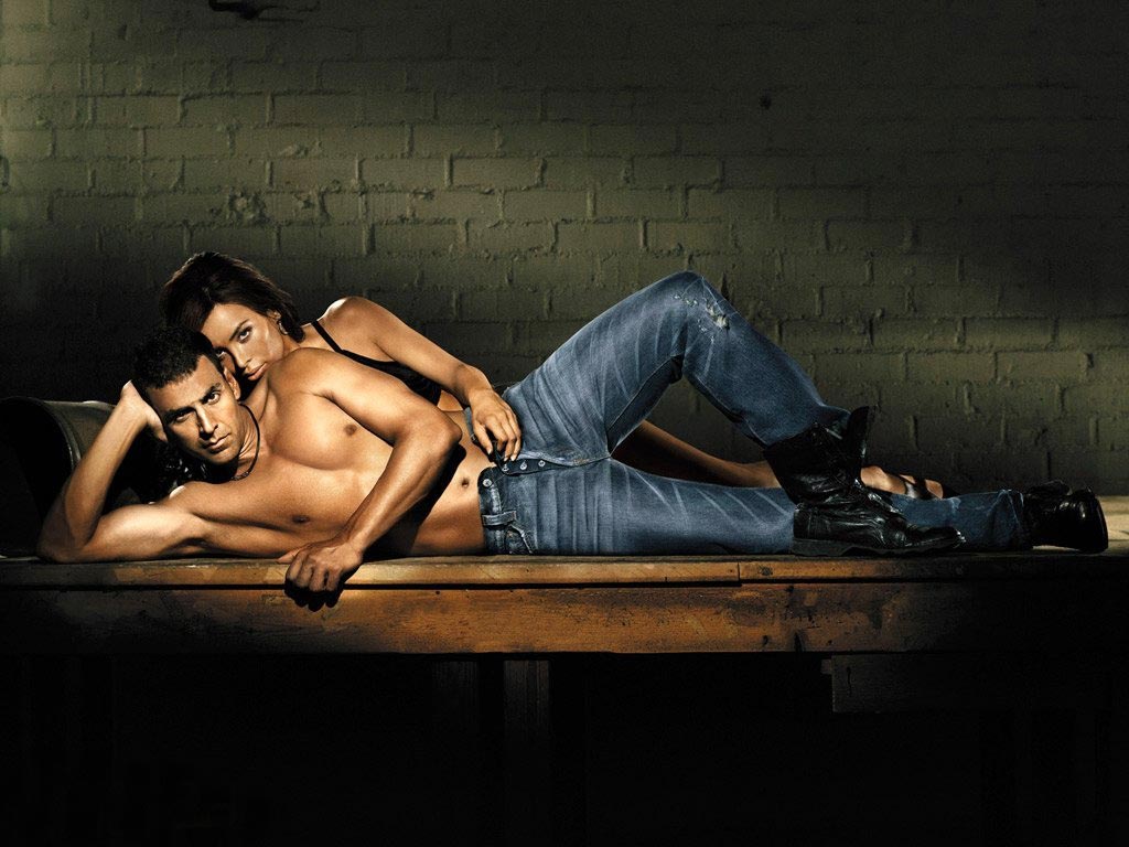 Brand Ambassador of Levis jeans Akshay Kumar