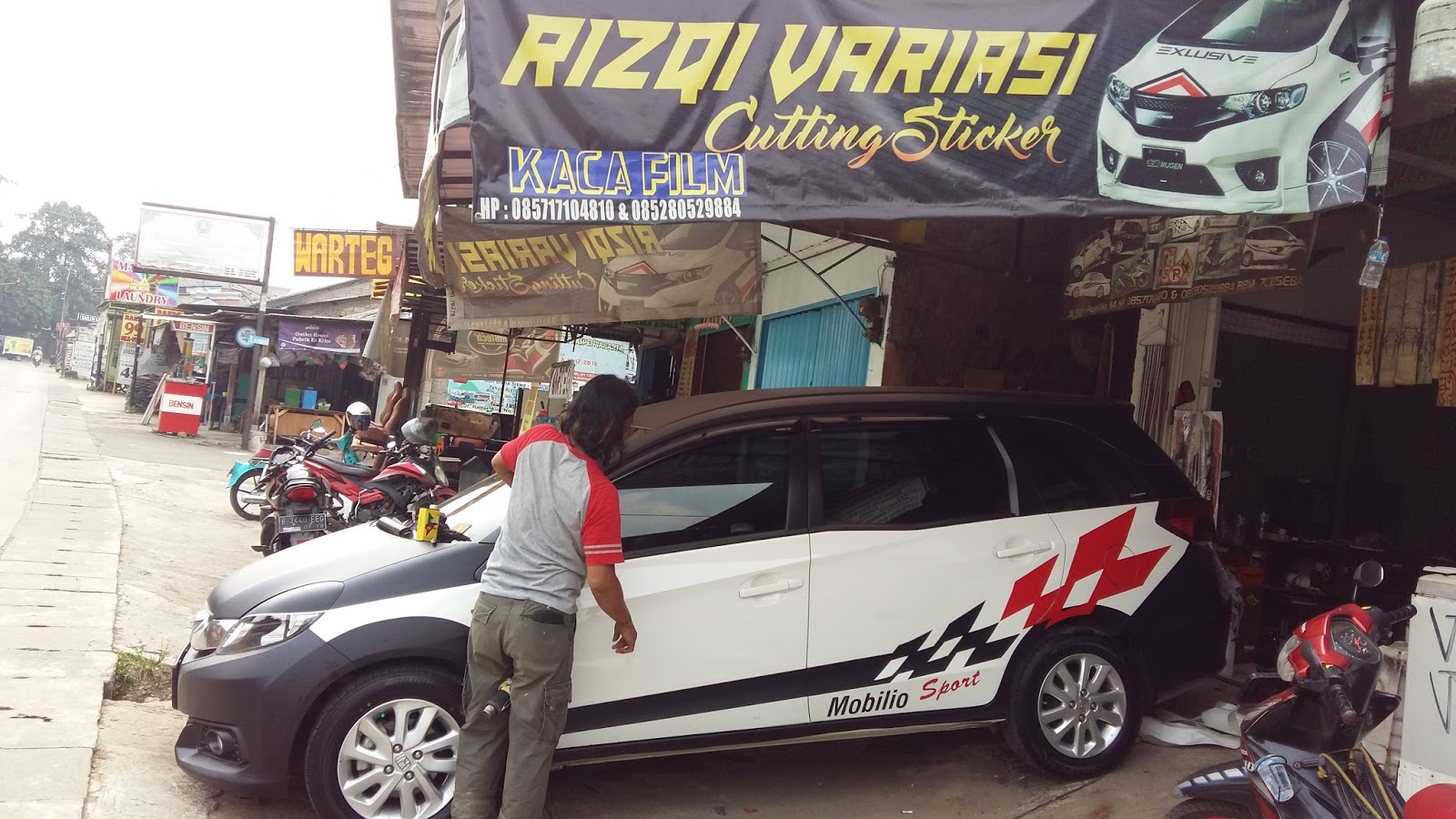 Cutting Sticker Rizqi Variasi