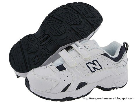Range chaussure:Q256-580280