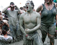 Boryeong_Mud_Festival_Dirty_Dancing_south_korea