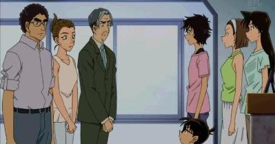 總之 就是放自己一些語言學習的東西 第787話 真夏のプールに沈む謎 前編 漫畫903 904話