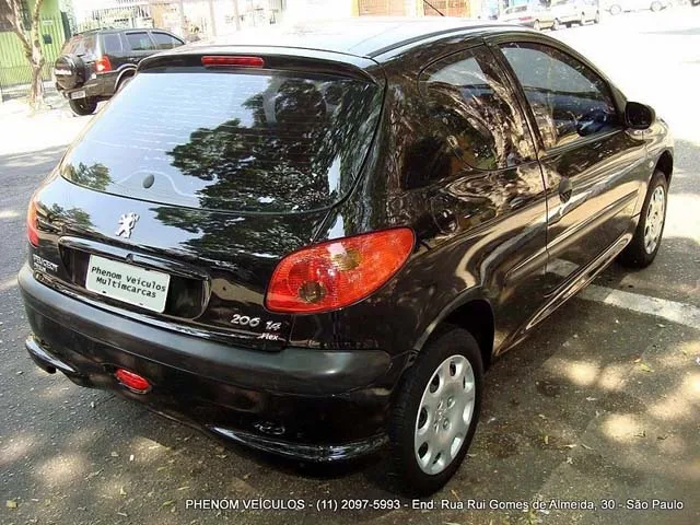 Peuget 206 1.4 Flex Sensation 2006 - traseira