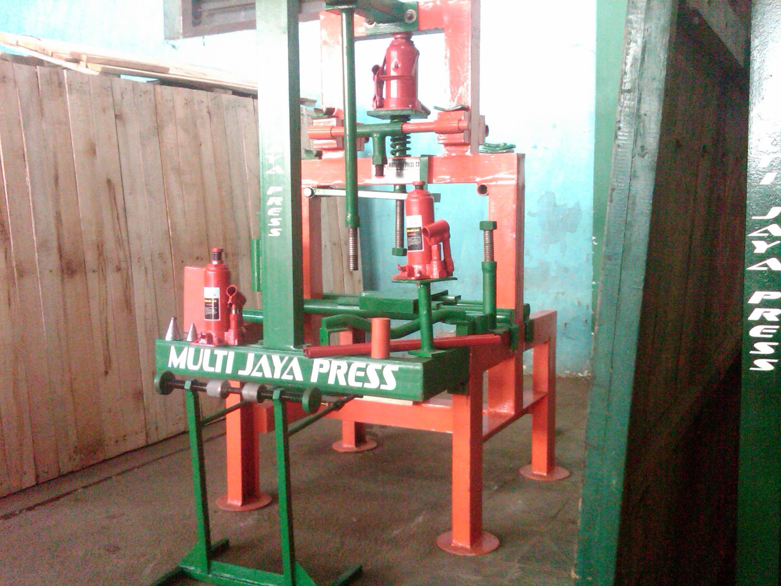 Jual Mesin Press Motor 08156988881 082322388881 Multi Jaya Press