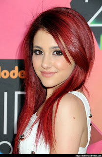 Ariana Grande Hair Style