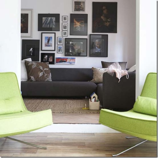 Muitos quadros na parede. Foto da Living Etc (www.livingetc.com)