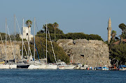 . spiaggie bianche, rocce di colori caldi, mare calmissimo, . (kos mini)