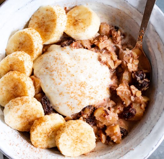 Easy Apple Cinnamon Paleo Hot Cereal {Sugar-Free, Vegan} #healthy #breakfast