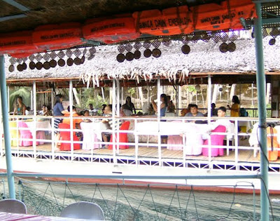 loboc river cruise in bohol