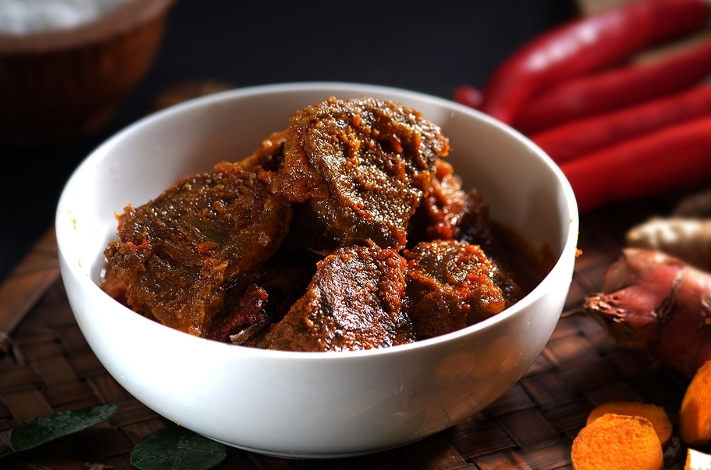 5 Authentic Indonesian Food Recipes that You Can try at Home, Rendang