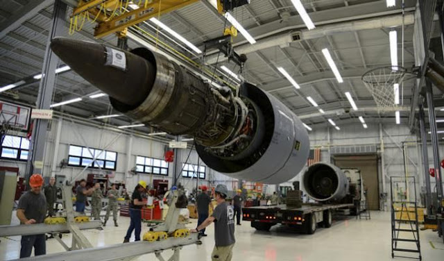 aircraft maintenance engineering colleges