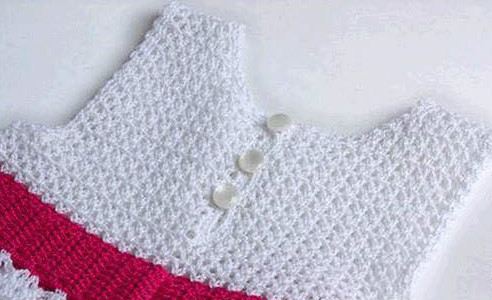 model of crochet dress