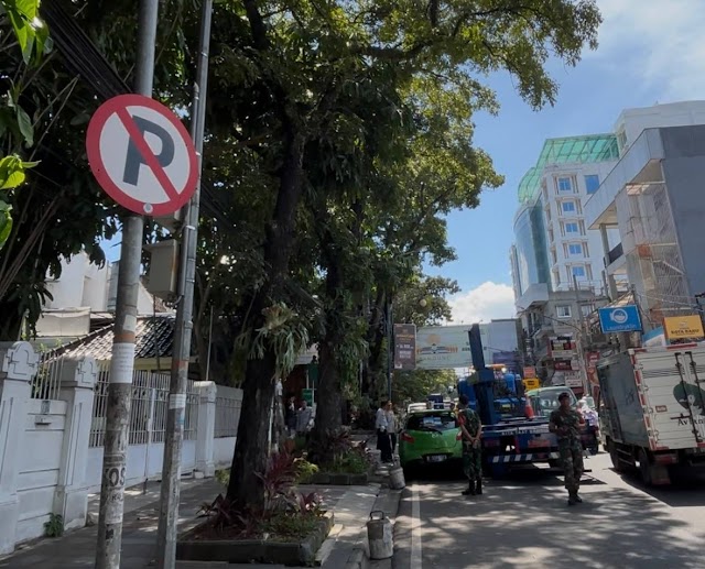 Gercep! Laporan Masuk, Dishub Kota Bandung Tertibkan Parkir Liar