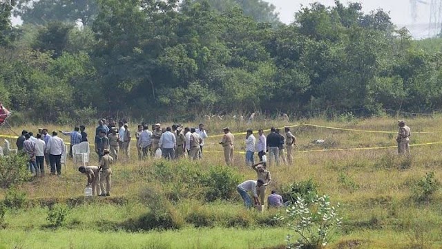 దిశ ఎన్ కౌంటర్ కేసులో తెలంగాణ సర్కార్ కు చుక్కెదురు