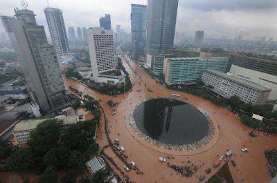 Foto Banjir Jantung Kota Jakarta