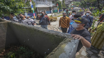 Atasi Masalah Sampah,Wali Kota Bandung Ajak Warga Berkolaborasi 