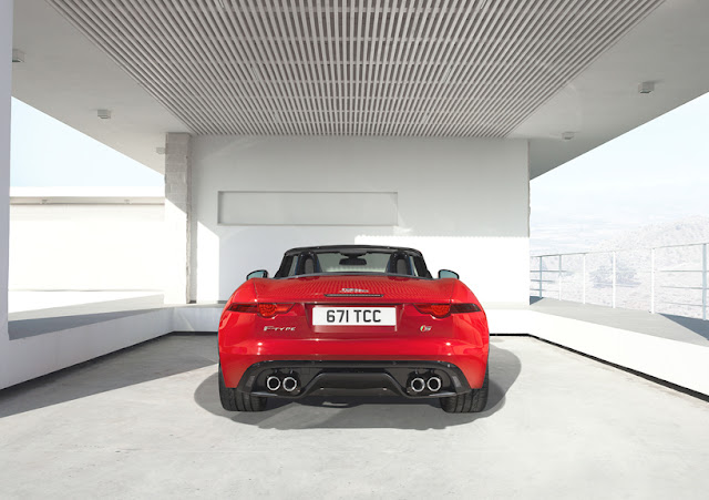  New-Jaguar F-type in-detail Paris-motor-show-2012: http://hydro-carbons.blogspot.com/search/label/Jaguar?max-results=6