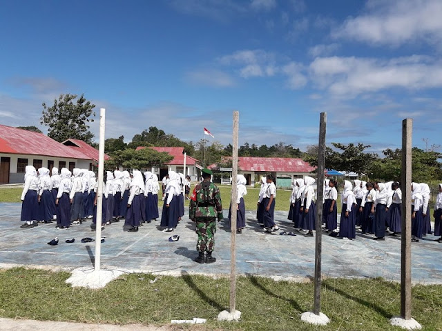 Koramil Piru Latih Siswa SMAN 4 Seram Barat PBB