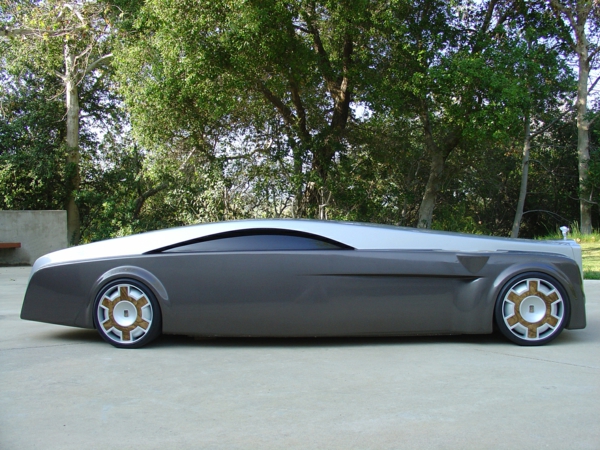 noticias curiosas Rolls Royce freak raro strange Apparition Concept 9