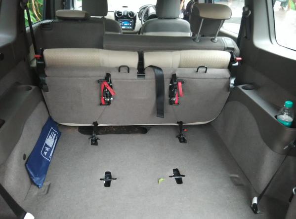 Ample boot space in the Renault Lodgy
