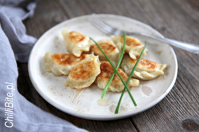 pierogi ruskie smażone z patelni