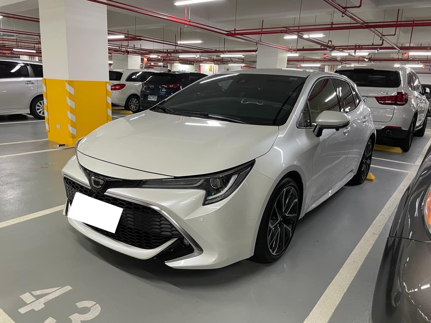 Toyota 二手車買賣-2022 Corolla Sport-0.17萬公里-SUM認證車庫