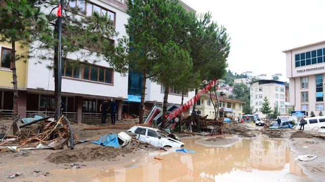 Κερασούντα: Εικόνες καταστροφής και τέσσερις νεκροί από τις πλημμύρες