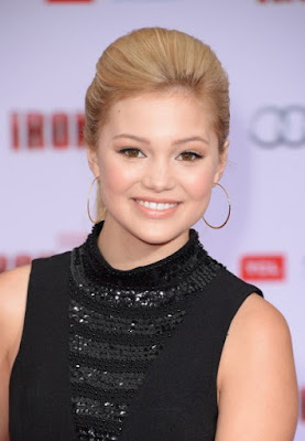 American actress and singer Olivia Holt inspired hairstyle ideas for teen girls